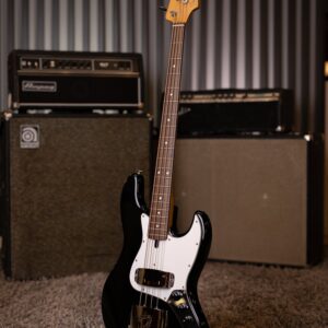 1995 Fender Jazz Bass MIJ - Black