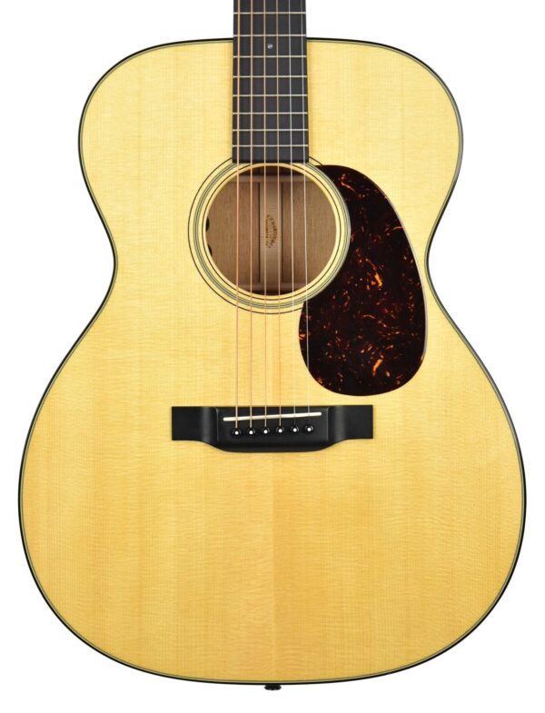 Martin 000-18E Retro in Natural 2230523
