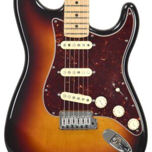 Used 1990 Fender USA Strat Plus in 3 Tone Sunburst E919971