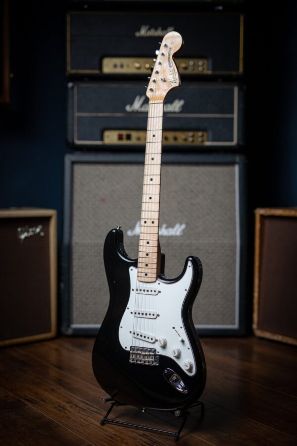 Used Fender Custom Shop 1969 Stratocaster Maple Cap Electric Guitar - Black
