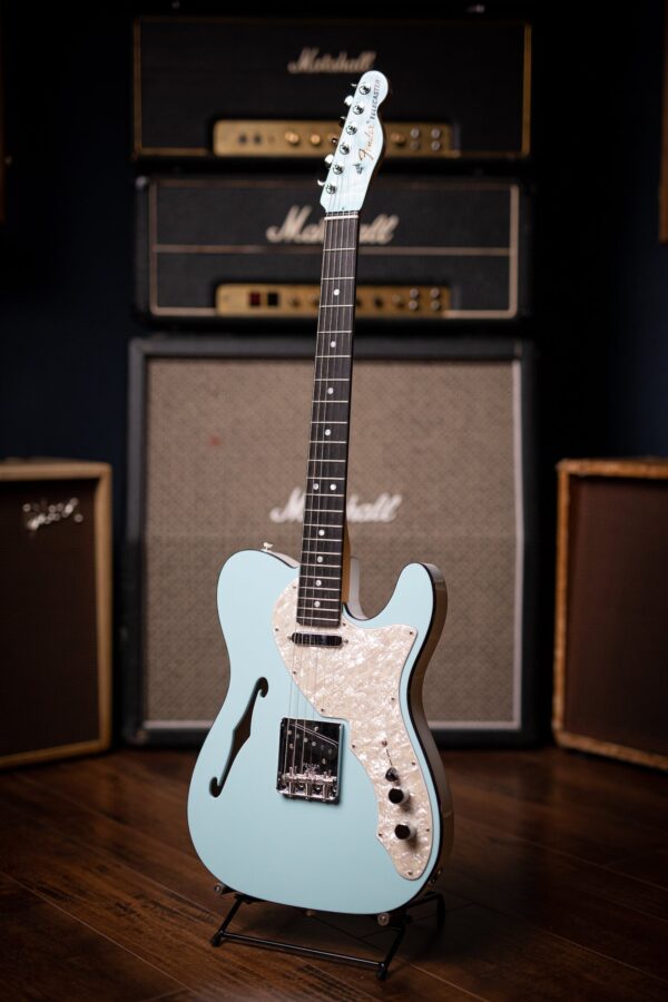 Fender Thinline Telecaster Limited Edition Electric Guitar - 2-Tone Daphne Blue