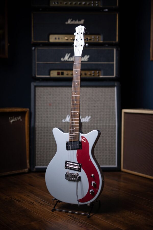 Danelectro ‘59XT Electric Guitar - Silver/Red