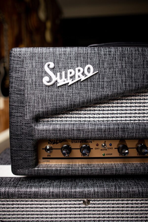 Supro 1699RH Statesman 50 Watt Tube Head