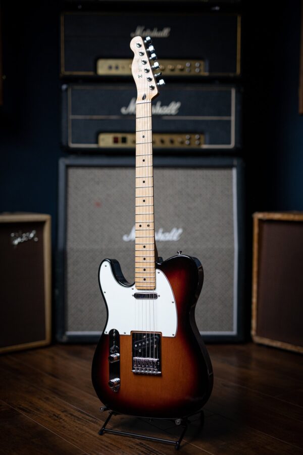 Fender Player Telecaster Left Handed Electric Guitar - Sunburst