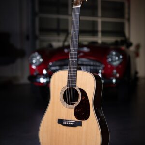 Martin D-28 Modern Deluxe Acoustic Guitar - Natural