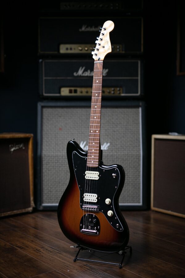 Fender Player Series Jazzmaster Electric Guitar - 3 Color Sunburst