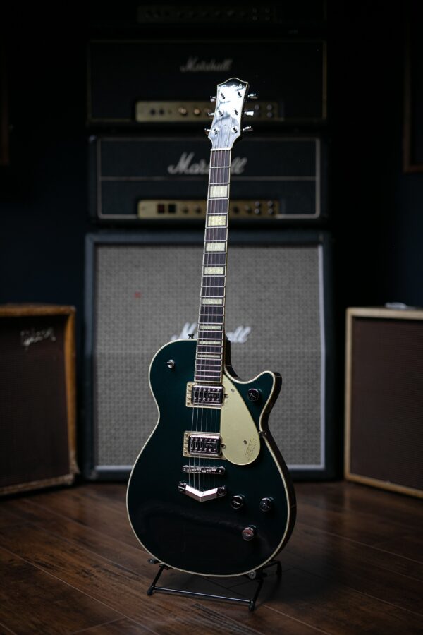 Gretsch G6228 Player's Edition Jet BT Electric Guitar - Cadillac Green