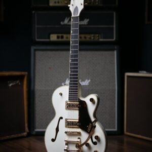Gretsch G6659TG Players Edition Broadkaster Jr. Electric Guitar - Vintage White