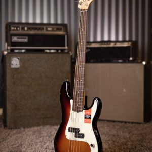 Fender American Professional Precision Bass V - 3-Tone Sunburst